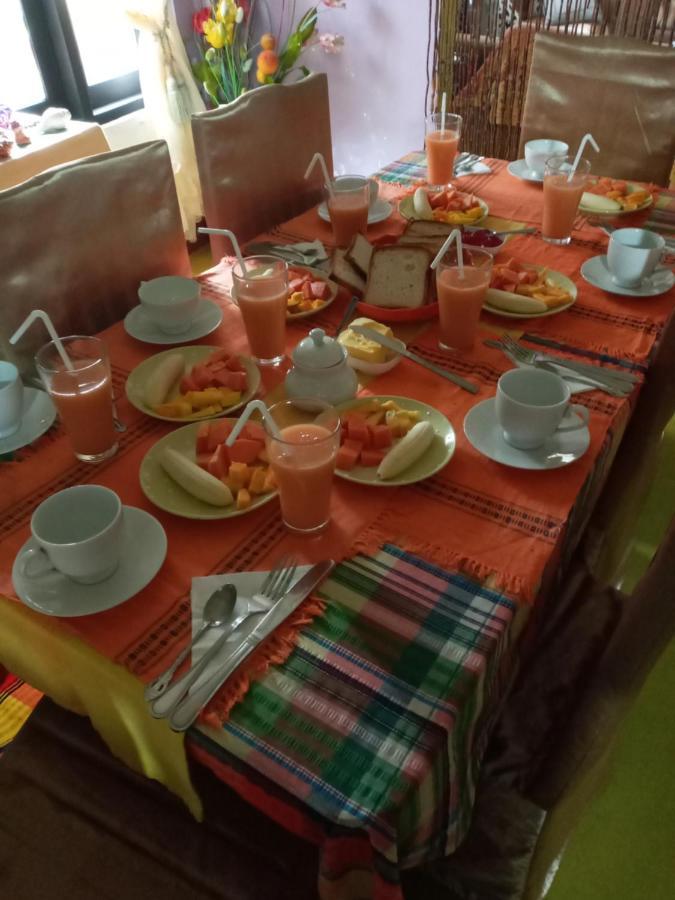 Redwood Homestay Νουβάρα Ελίγια Εξωτερικό φωτογραφία