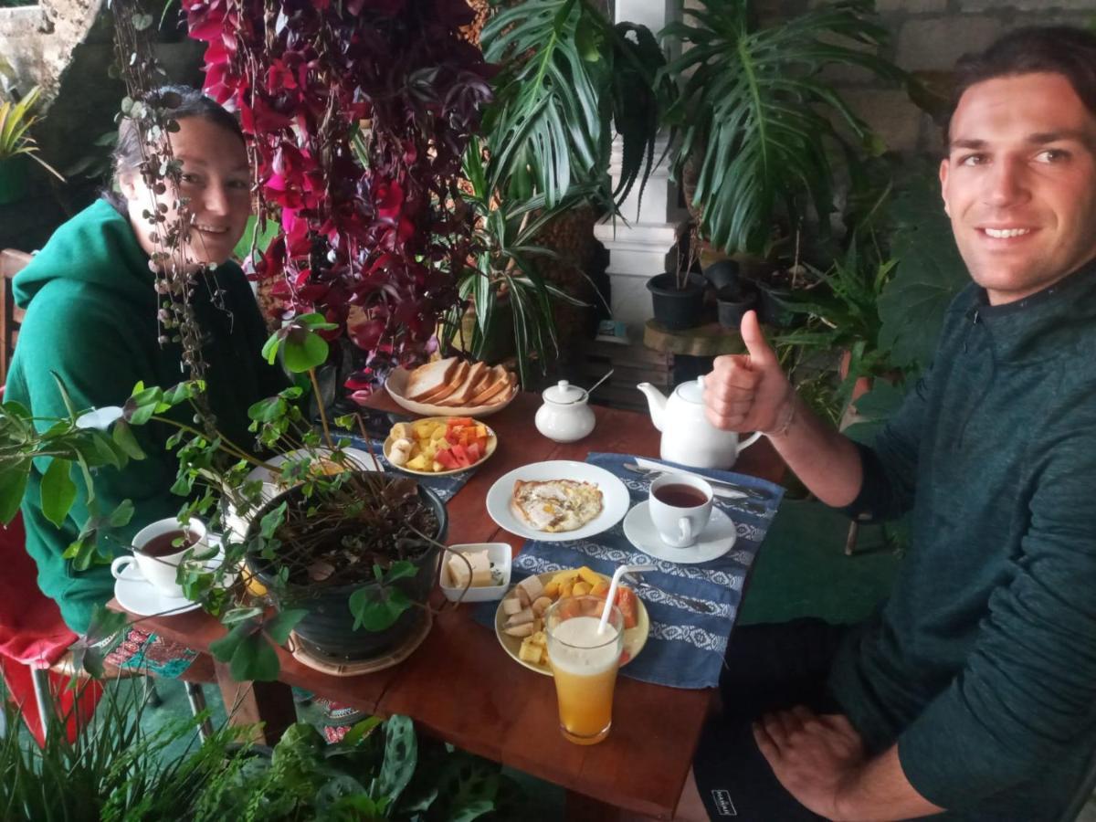 Redwood Homestay Νουβάρα Ελίγια Εξωτερικό φωτογραφία