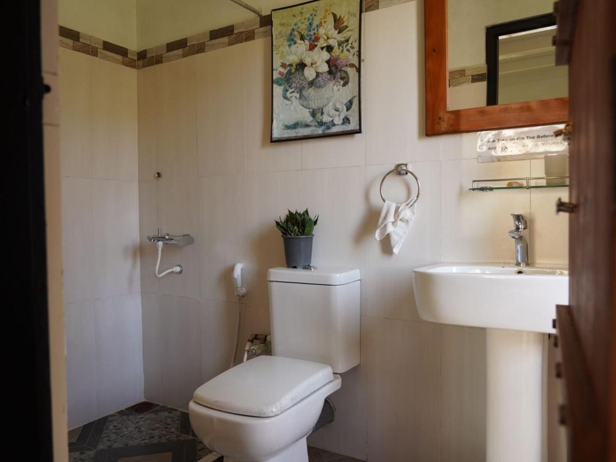 Redwood Homestay Νουβάρα Ελίγια Εξωτερικό φωτογραφία