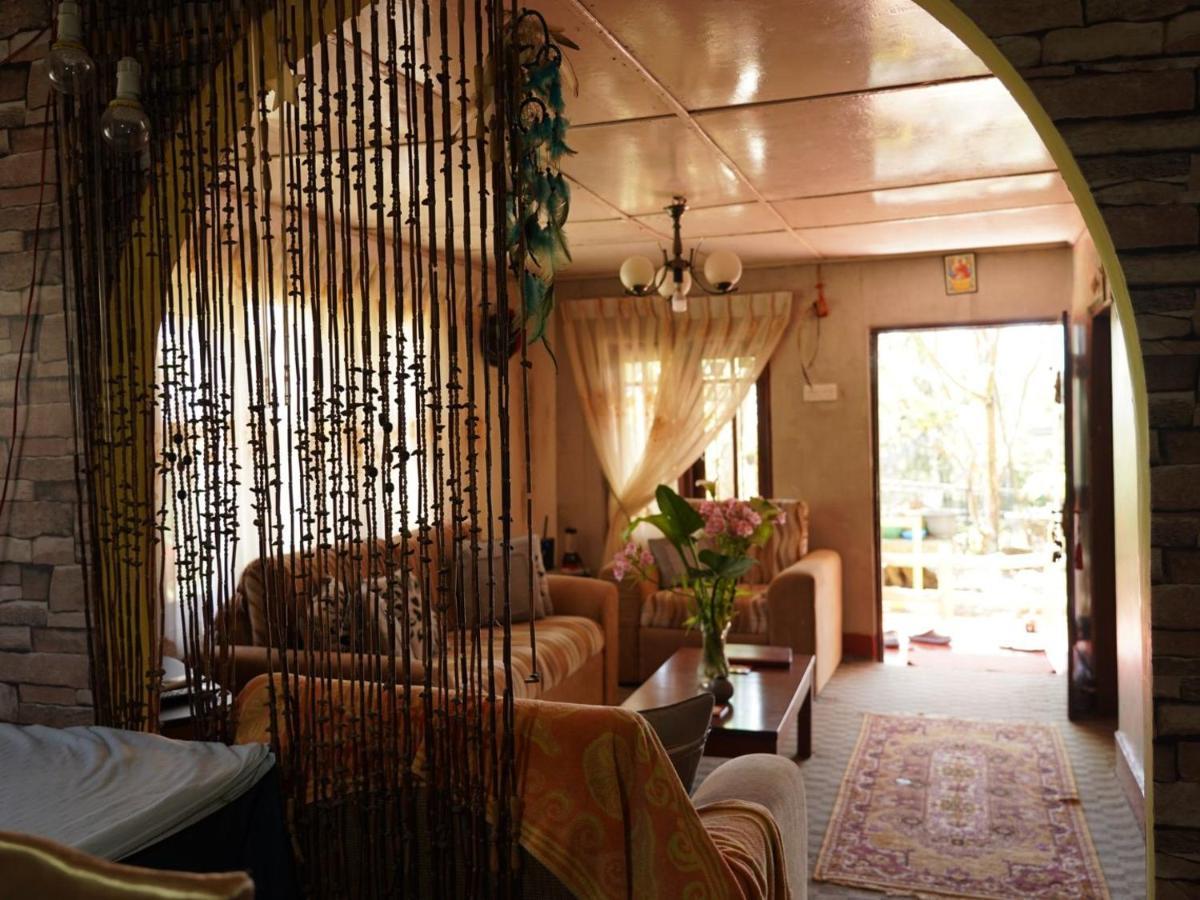 Redwood Homestay Νουβάρα Ελίγια Εξωτερικό φωτογραφία