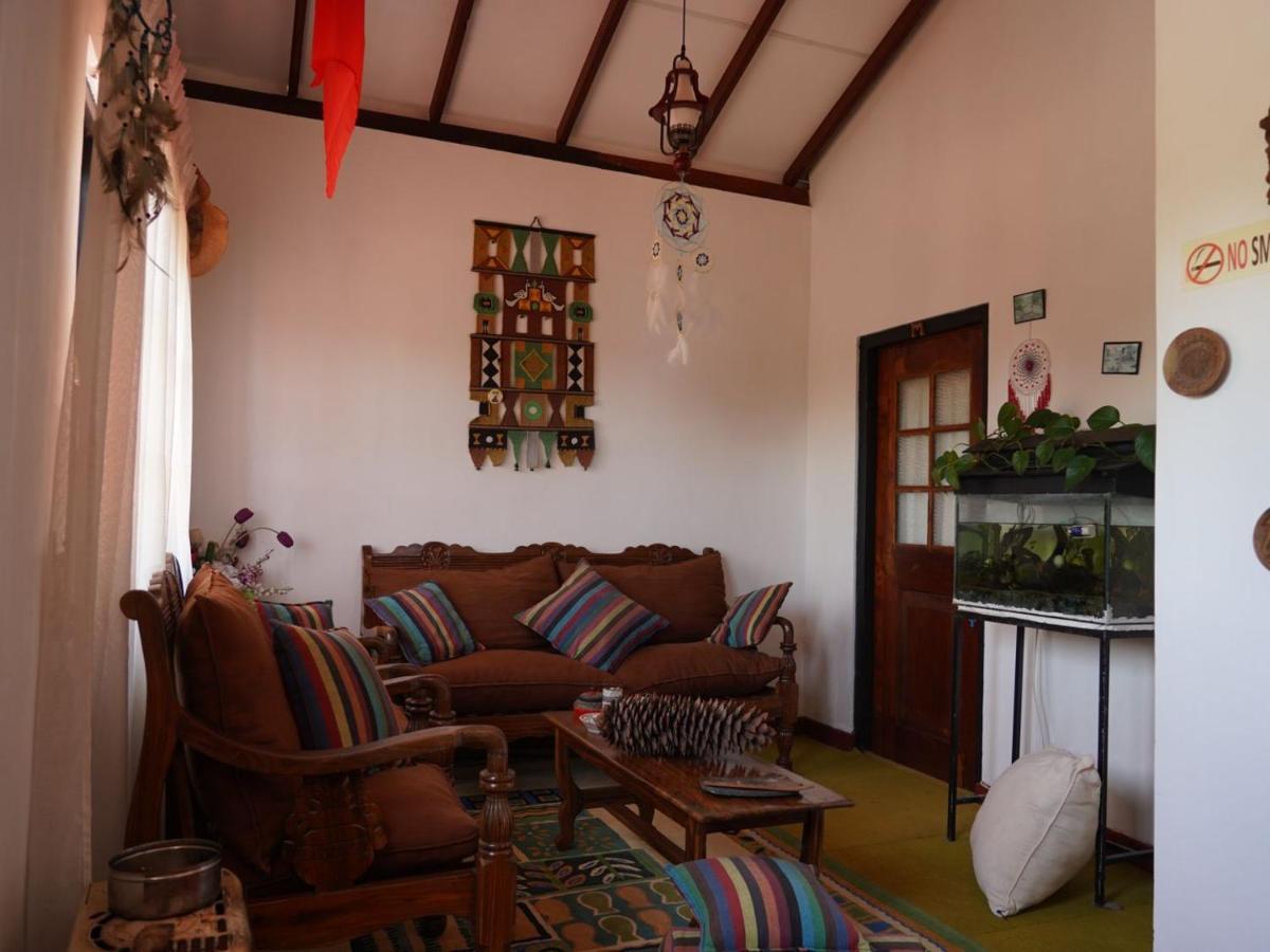 Redwood Homestay Νουβάρα Ελίγια Εξωτερικό φωτογραφία