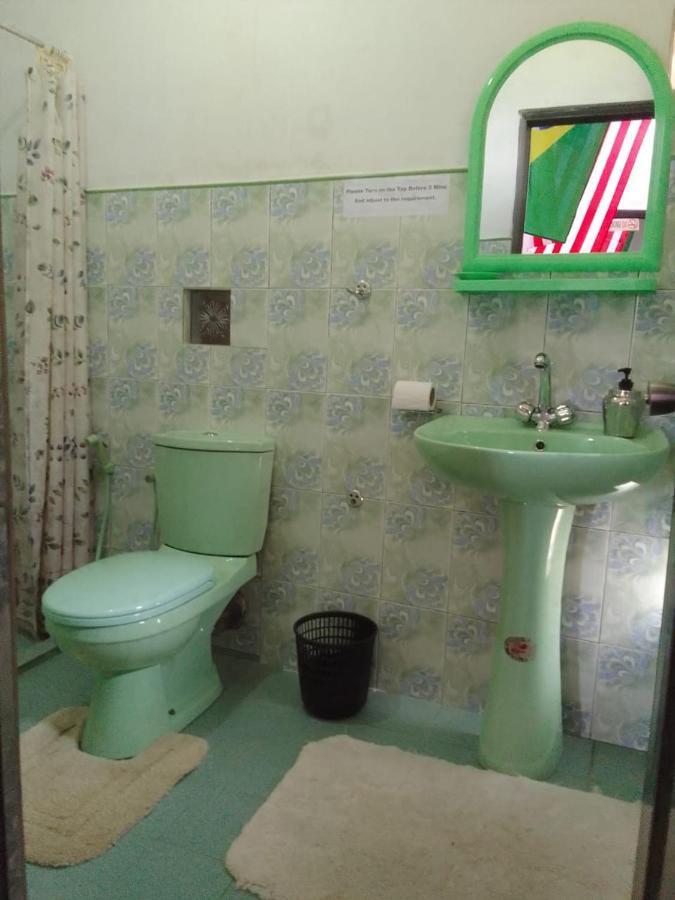 Redwood Homestay Νουβάρα Ελίγια Εξωτερικό φωτογραφία